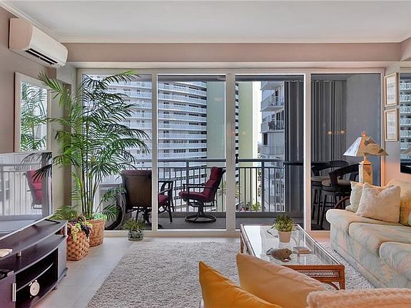 3rd image of 1920 S Ocean Dr APT 1005