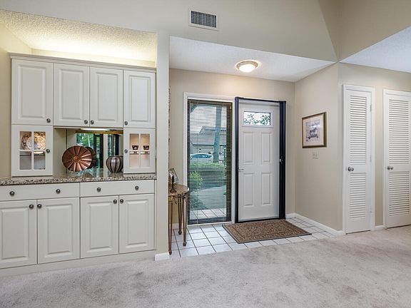 4th image of 3545 SW Quail Meadow Trail #E