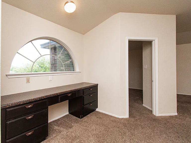 6509 Creek Land Rd — Photo 18