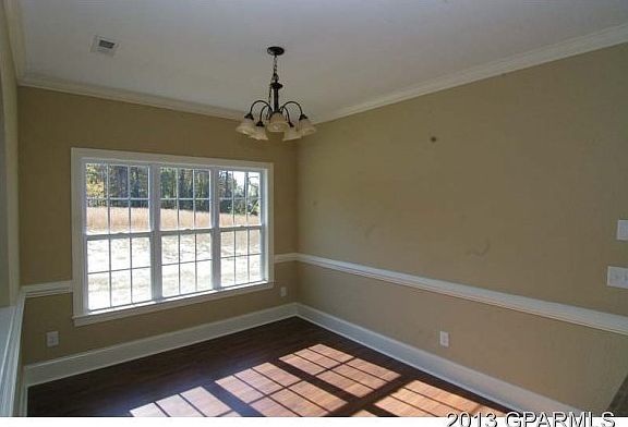 4th image of 3321 Ellsworth Drive #A