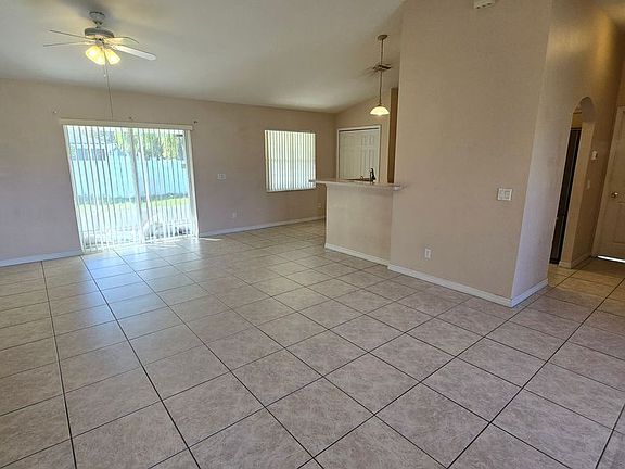 5th image of 1441 Swift Ct