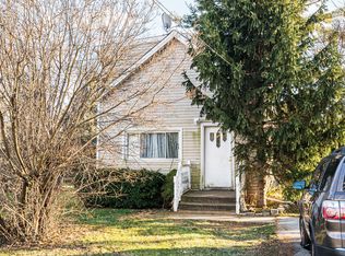 7627 Arlene Ave, Willowbrook, IL 60527