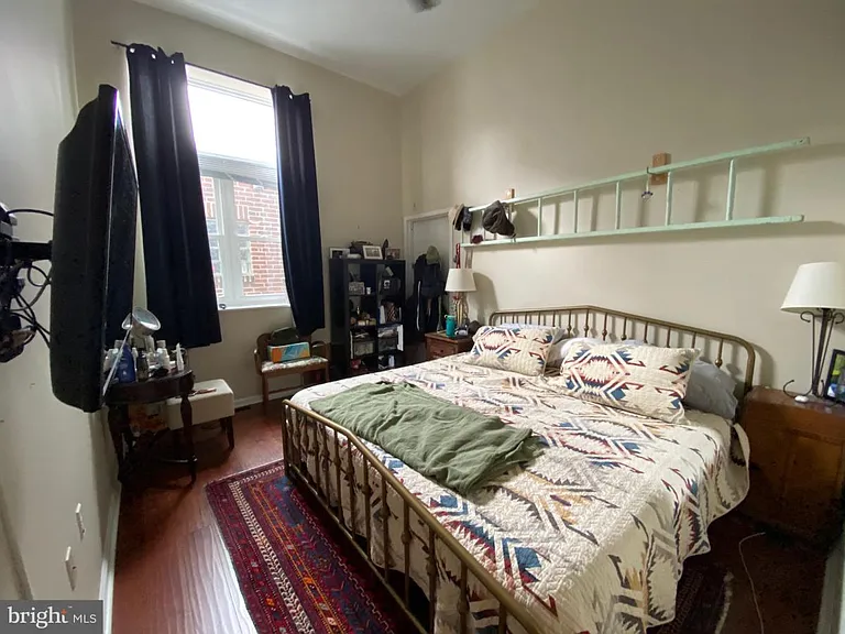 443 Fairmount Ave #A — Photo 11