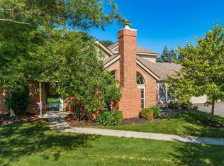 1025 Willow Bluff Dr, Columbus, OH 43235
