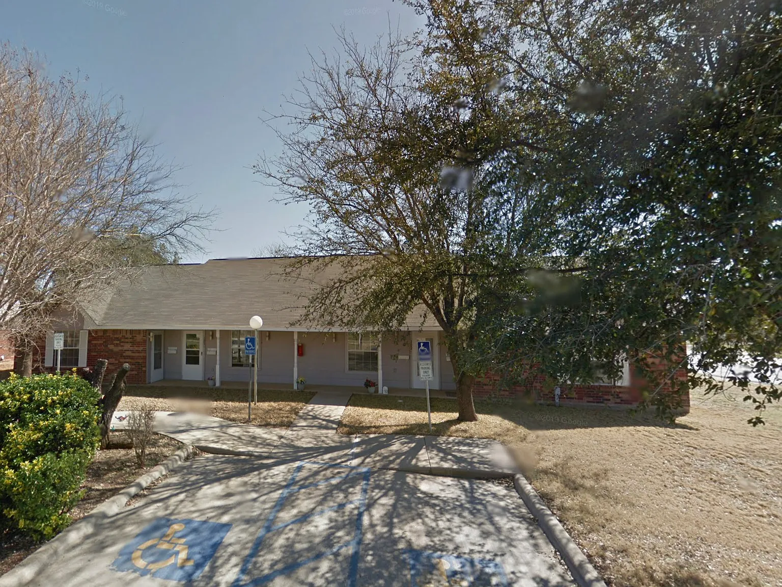 1 bed, 1.0 bath, $675 — Photo 2