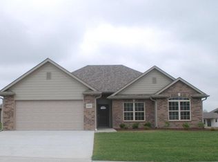 5322 Harbor Town Dr, Columbia, MO 65201