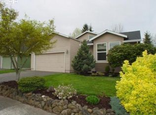 8690 SW Stratford Ct, Tigard, OR 97224