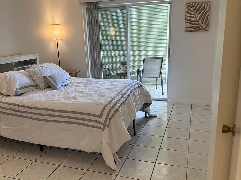 2616 Garden Dr N #105 — Photo 11