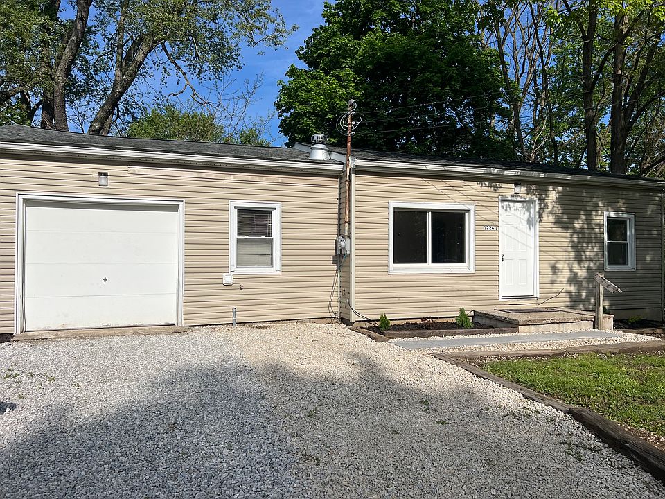 1st image of 1224 1/2 Briggle Rd