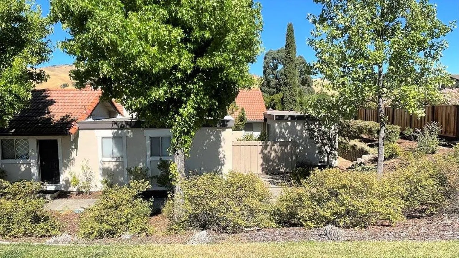 5 Donner Creek Ct photo 1