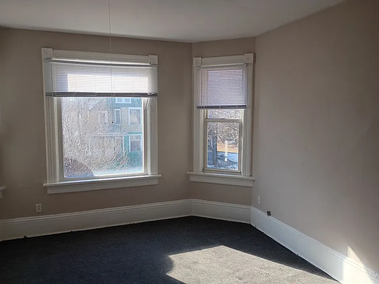1710 W Mineral St — Photo 12