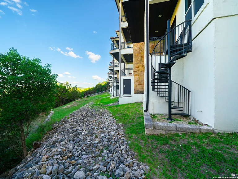 17545 E Reed Parks Rd #2 — Photo 36