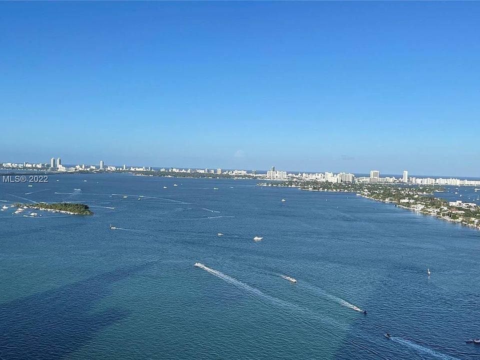 1st image of 1800 N Bayshore Dr APT 3507