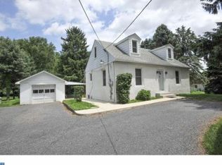 1447 Gibson Rd, Bensalem, PA 19020