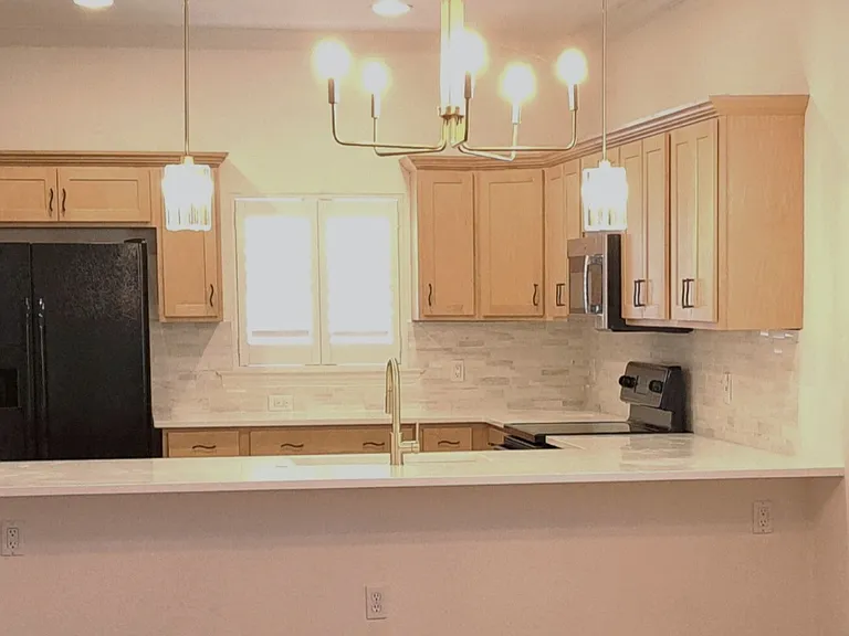 301 S Arrawana Ave #B — Photo 8