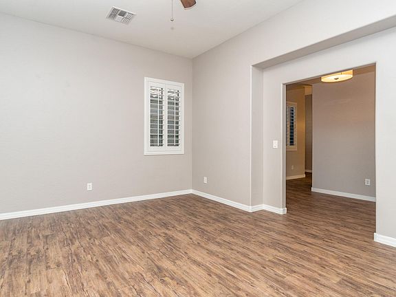 5th image of 3024 E Oriole Dr