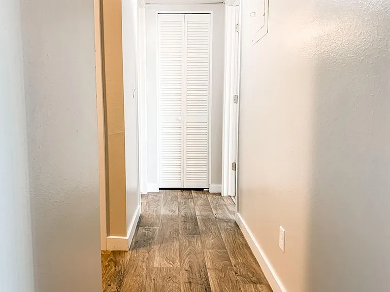 Apartments at Decker Lake Your Everyday Retreat — Photo 20