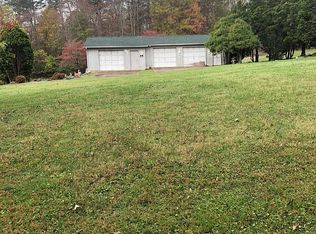 319 S Hale St, Eden, NC 27288