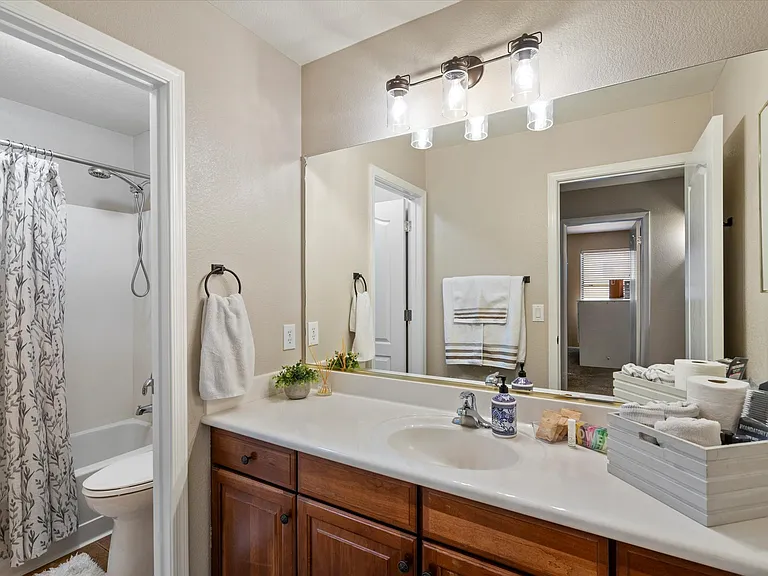 42187 W Chisholm Dr — Photo 21