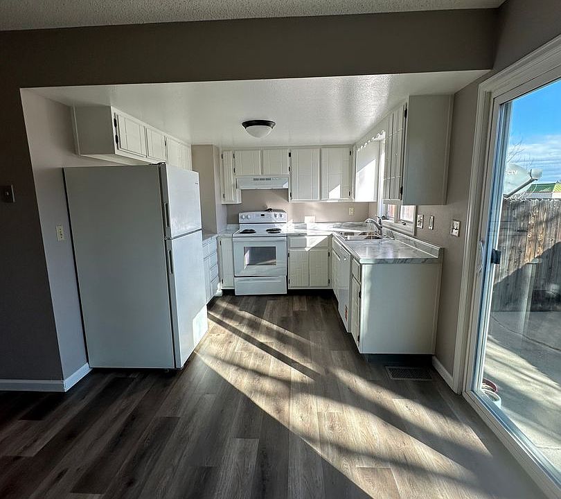 1st image of 4030 Gannett St APT 2