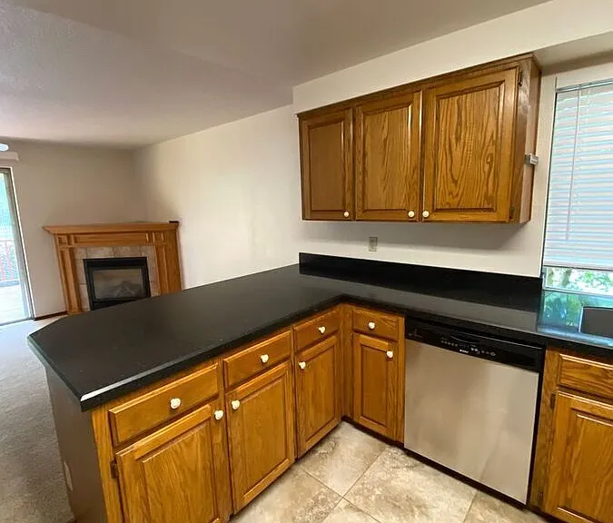 7950 SW 135th Ave — Photo 15