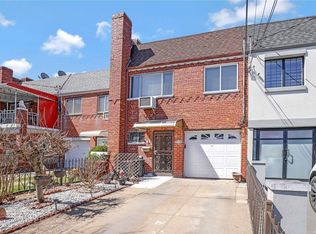 2012 Hazen St, Flushing, NY 11370