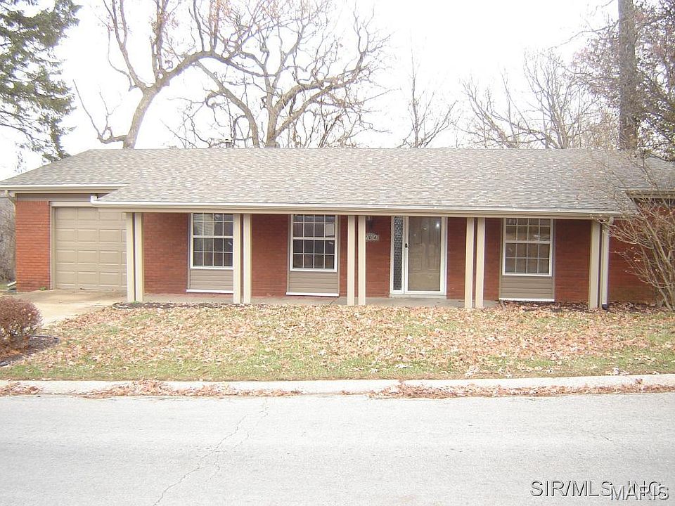 1st image of 204 Highridge Dr