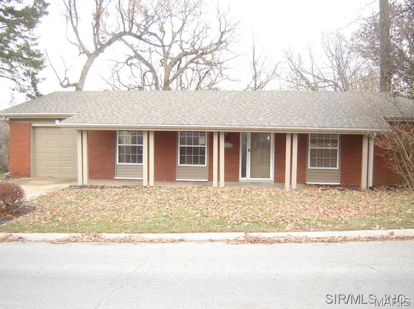 204 Highridge Dr, Belleville, IL 62223
