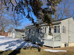 4 N Van Nortwick Ave, Batavia, IL