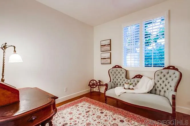913 Glendora Dr — Photo 13