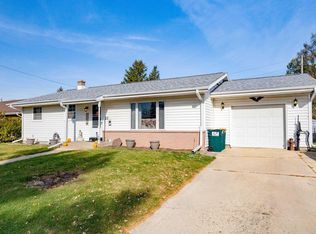 33 William St, Fort Atkinson, WI 53538