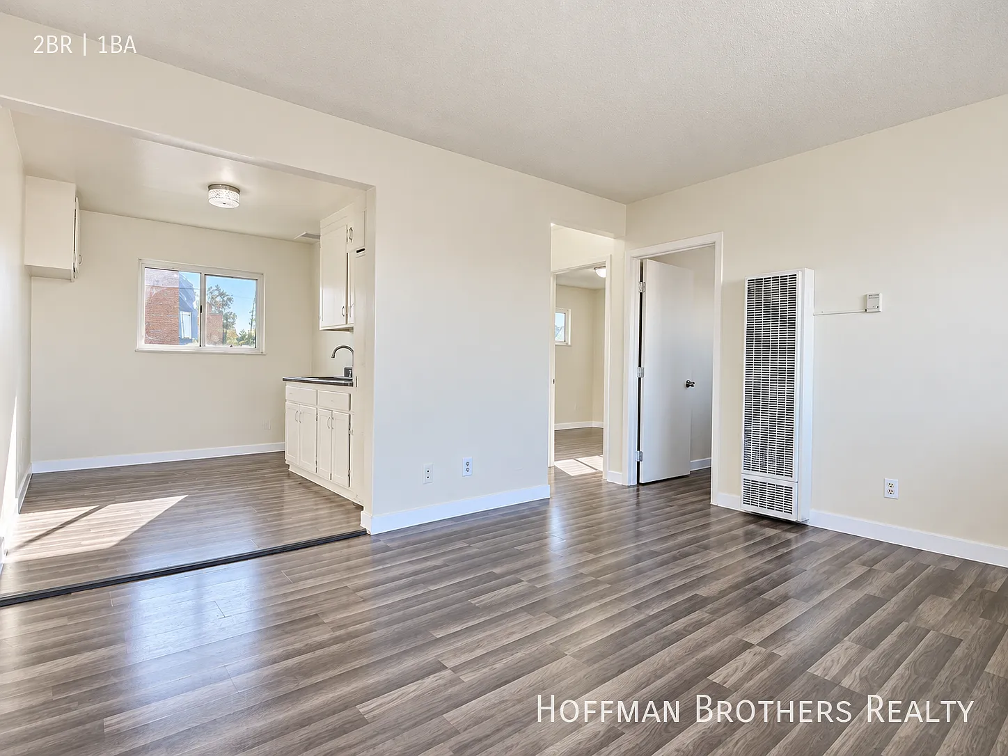 517 W 84th St Los Angeles, CA 90044 — Photo 3