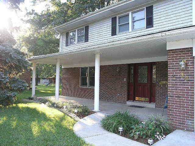 2nd image of 34 Landau Dr
