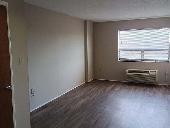 3rd image of 4700 Westgrove St APT 801