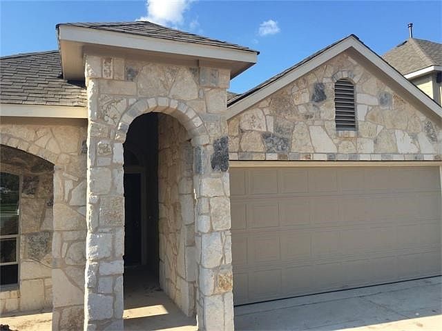 1st image of 5737 Scenic Lake Dr