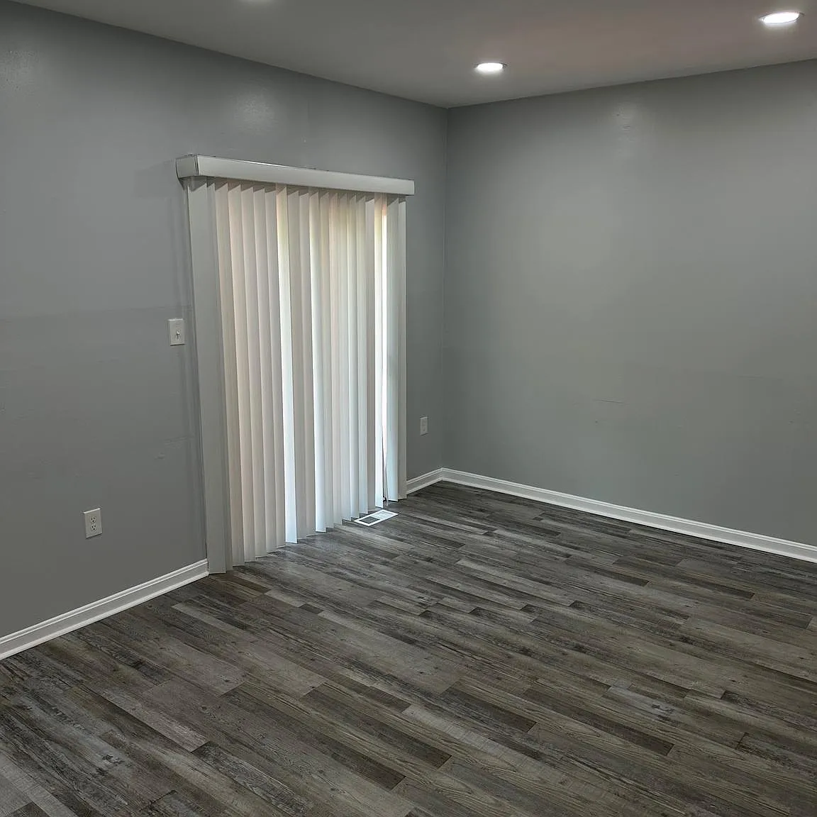 3 bed, 2.5 bath, 1332 sqft, $2,900 — Photo 4