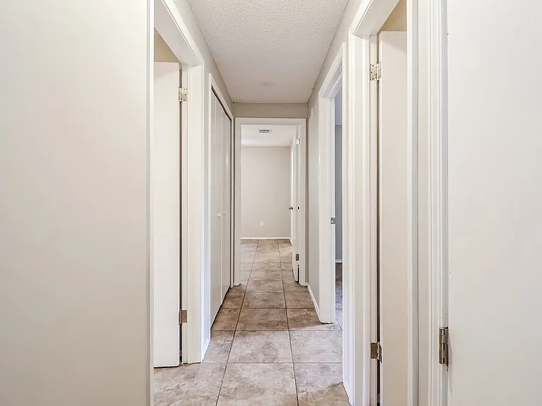 8244 Yolanda Ct — Photo 15