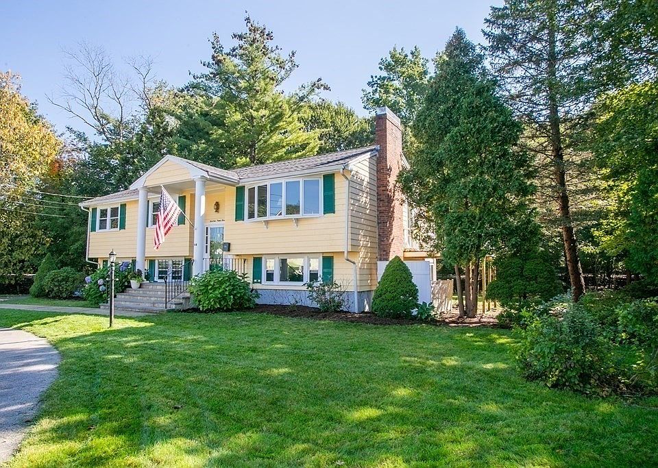 1st image of 44 Rogers Cir