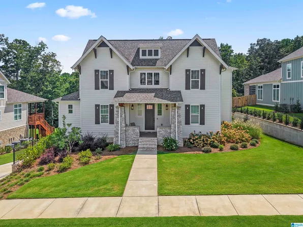 7953 Bingham Ln, Trussville, AL 35173