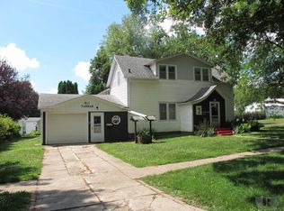 811 Farnam St, Harlan, IA 51537