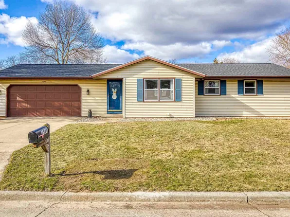 1524 E Moon Beam Trl, Appleton, WI 54915