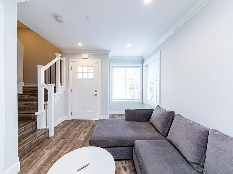 2949 W 35th Ave — Photo 3