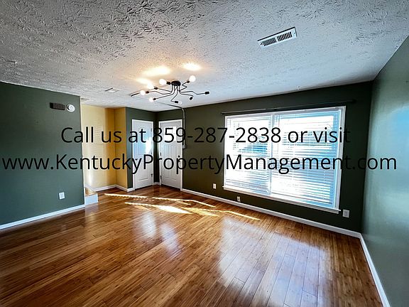 2nd image of 2480 Woodhill Dr