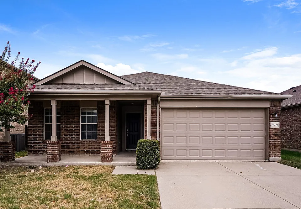 4509 Sheldon Trl