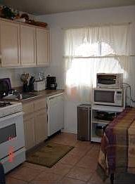 2nd image of 280-284 Davis Ave