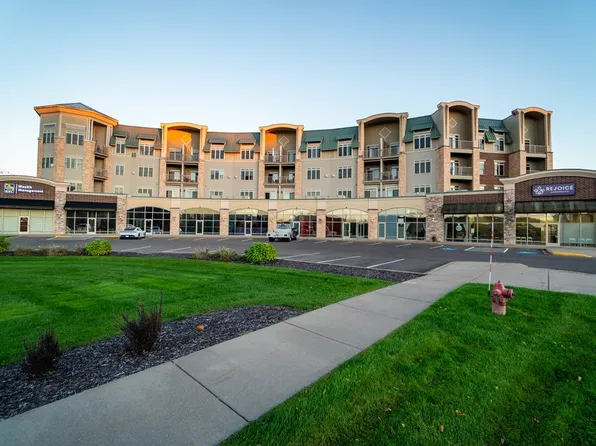 401 Pinnacle Way #208, Eau Claire, WI 54701
