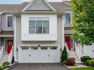 5 Still Water Cir, Brookfield, CT 06804