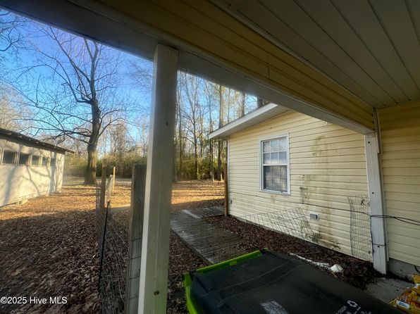 2715 Oakland Avenue, New Bern, NC 28560