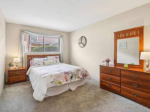 5th image of 1902 SW 42nd Way #B718db1cb