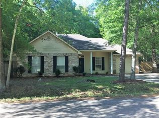 1179 Viola St, Mandeville, LA 70448
